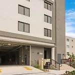 Centrally Located 1Br With King Bed Near Brickell, Airport Downtown And Wynwood